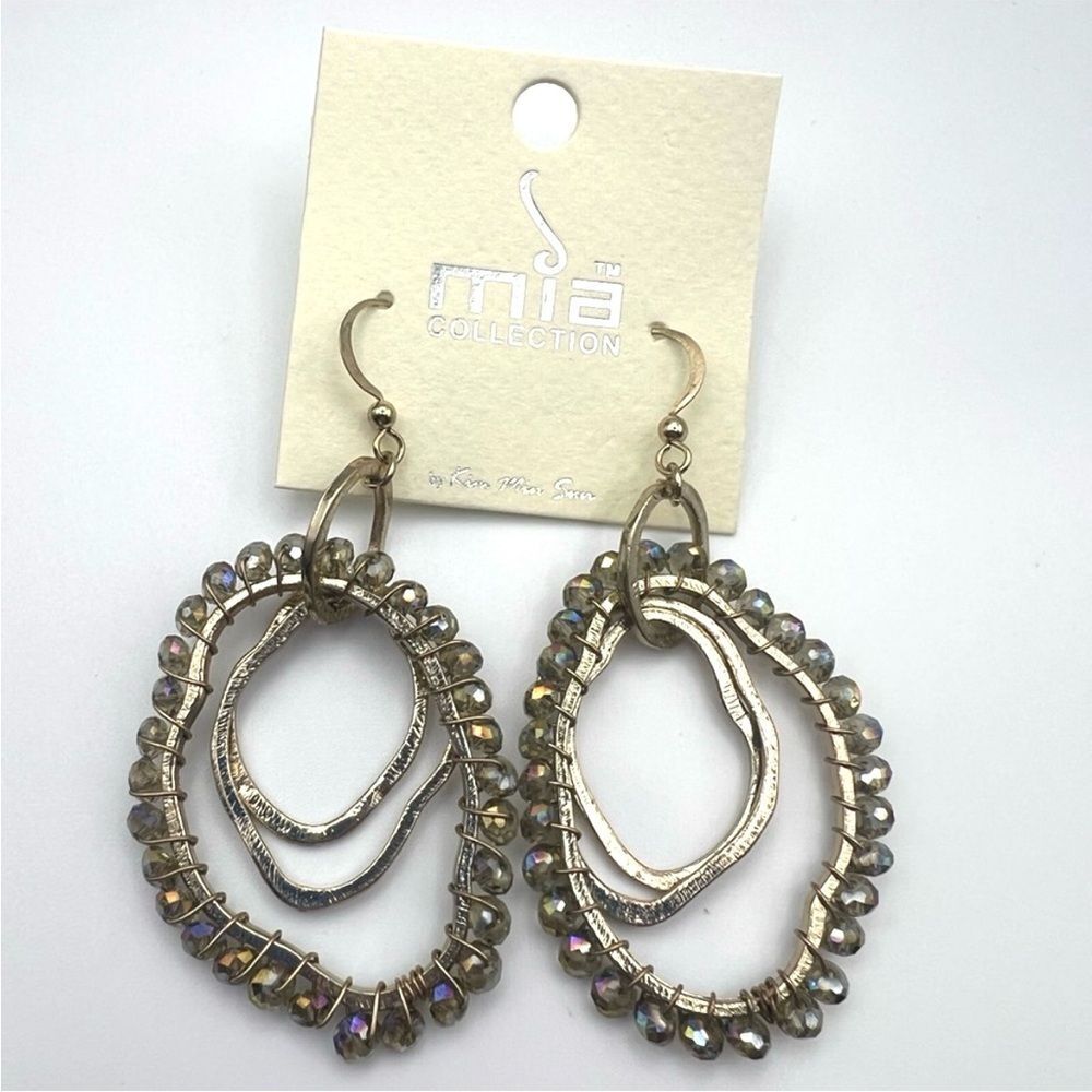 5/$25 Mia collection  Earrings